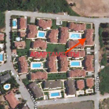 рядом с морем *